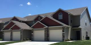 2126 Southwest Timbertrace Lane Gallery 1