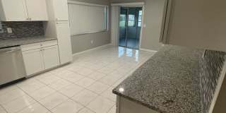 Annual Unfurnished Renovated Single-family Home near Mckibben Park! Gallery 9