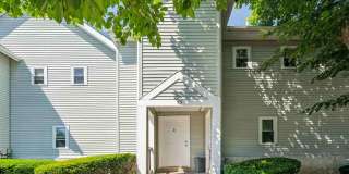 Meetinghouse Apartments & Townhouses Gallery 26