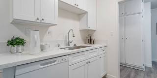 1833 N NORMANDIE Ave unit: 307 Gallery 13