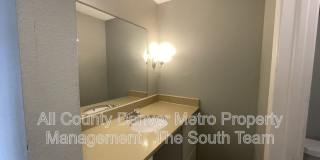 1676 Hanover St Gallery 5