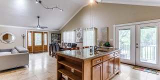 9106 SADDLE TRL Gallery 11