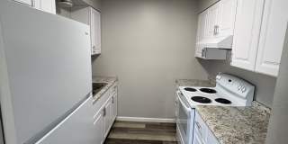 1720 Leopold Street - 5 Gallery 1