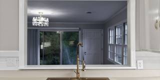 Newly updated home in West Burlington Gallery 8