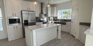 557 Bimini Cay Circle Gallery 1