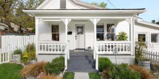 Charming Victorian cottage with Airstream office near Downtown Ashland! Gallery 1