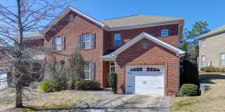 3 Bedroom 2.5 bath low maintenance living for rent! Gallery 1