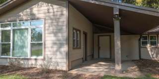 Charming 3 Bedroom with New Renovations in Clemson, SC! Charming 3 Bedroom with New Renovations in Clemson, SC! Gallery 3