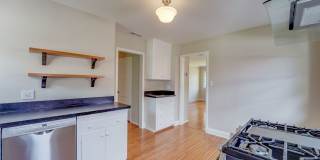 Cute-as-a-Button Coronado "Palmer" Home in a Fabulous School-Side Location – Coronado Village Gallery 17