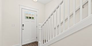 Beautifully Upgraded 3B/2.5B  Tuscan Village Townhome near Destin Harbor, Bay, and Beaches Gallery 6