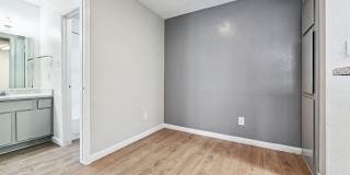 Pine Creek Apartments Gallery 48