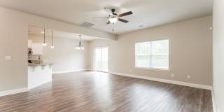 220 Pebble Lane Gallery 5