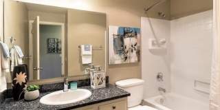 Harbor Square Apartments Gallery 12