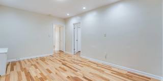 100 WEST 17TH ST Gallery 10