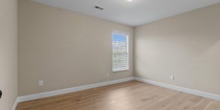 204 Sandy Springs Road Gallery 25