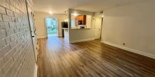 4917 Park Road Gallery 15