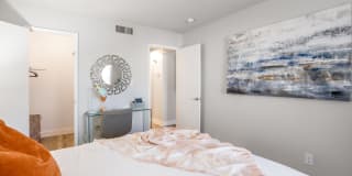 The Mod Apartments Gallery 10