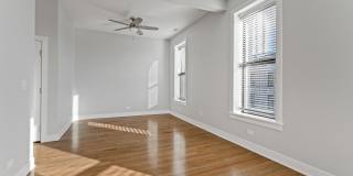 354 West Dickens Ave. Apt. Gallery 11