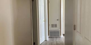 8638 N 8th Street Gallery 9