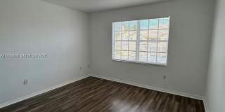1002 Belmont Ln Gallery 9