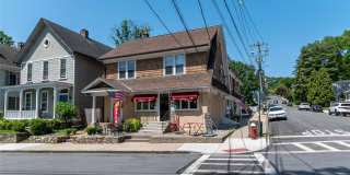 326 N Broadway Gallery 1