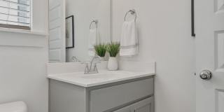 Stylish Home with Luxury Finishes Stylish Home with Luxury Finishes Gallery 25