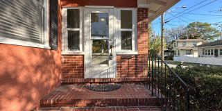 Experience the True San Marco Lifestyle in this Beautiful 3Bed/2Bath House! Ready for move in early July. Gallery 3