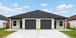 2228 N VALLEY CIRCLE Gallery 1