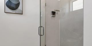 4220 N 32nd Street Gallery 31