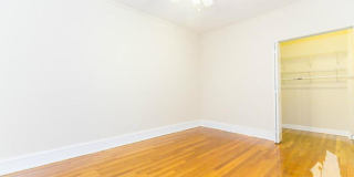 1607 West Berteau Ave. Gallery 9