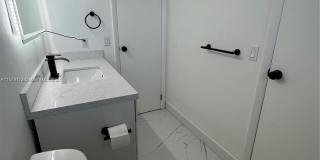 5102 NW 36th St Gallery 14