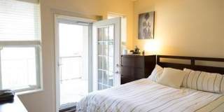 5528 Waterman Boulevard Gallery 6