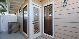 454 Seaward Road Gallery 31