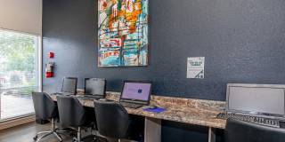Fifteen12 at Bryan - Student Housing Gallery 7