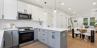 1529 ISHERWOOD Street NE Gallery 11