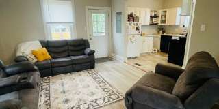 Beautifully Renovated 3bdrm/1.5bth Home Located in Richmond's North-side! Gallery 8