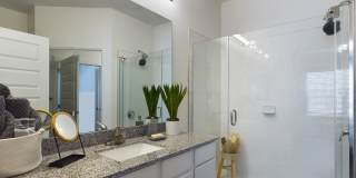 Aurora St. Leon Gallery 34