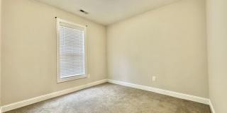 3 BD, 2 BA Home in Wilson Gallery 17