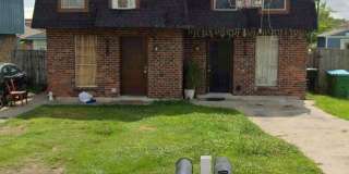 2720 Jasper Street Gallery 1