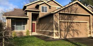 Beautiful 3 Bed + Bonus Room, 2.5 Bath Home! Gallery 1