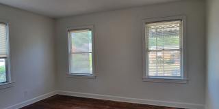 3 Bedroom Brick Ranch on Basement/5 Min Drive to Downtown Atlanta Gallery 21