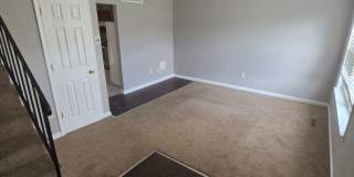Updated 3-Bedroom Townhome in Edgewood – Great Location! Gallery 1