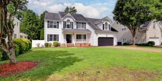 Spacious Home with 1st Floor Master! Gallery 1