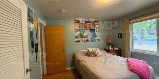 522 Smith Street Gallery 12