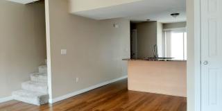 2 Bed/1.5 Bath Townhouse with Garage - 8/5/2026 Gallery 6