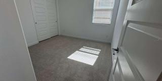 4738 E Kenneth Lane Gallery 32