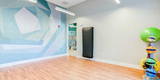 The Pointe at Siena Ridge Age 55+ Apartment Homes Gallery 16