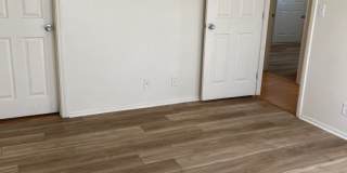 13757 Greenwood Place Gallery 16