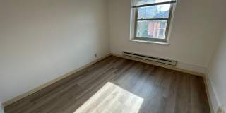 1029 E Knapp St Gallery 61