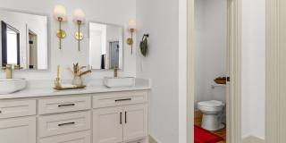 12370 W University Blvd Gallery 23